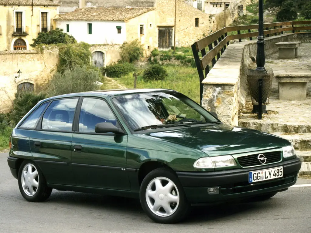 Opel Astra (58,  59) 1 поколение, рестайлинг, хэтчбек 5 дв. (08.1994 - 06.1998)